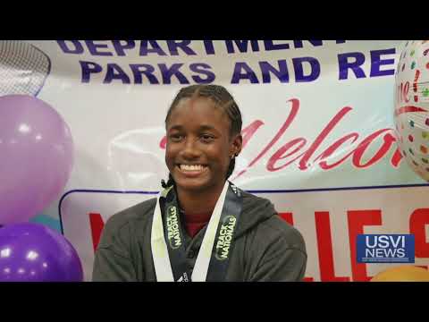 Michelle Smith Greeting with Hero’s Welcome after Winning Gold Medal