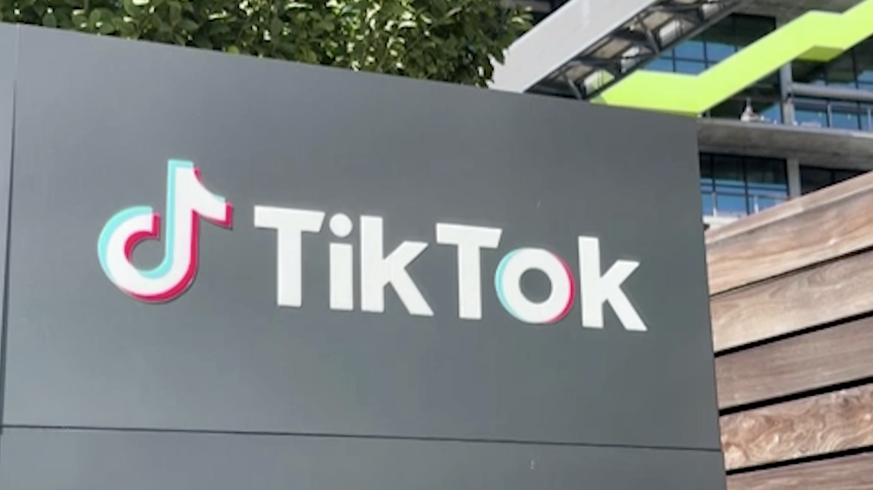 TikTok is Back for Now. But Clock is Ticking for U.S. Buyer