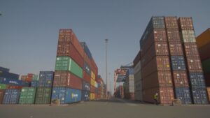 Trump Suggests Lower Tariffs on China Ahead of Weekend Trade Talks