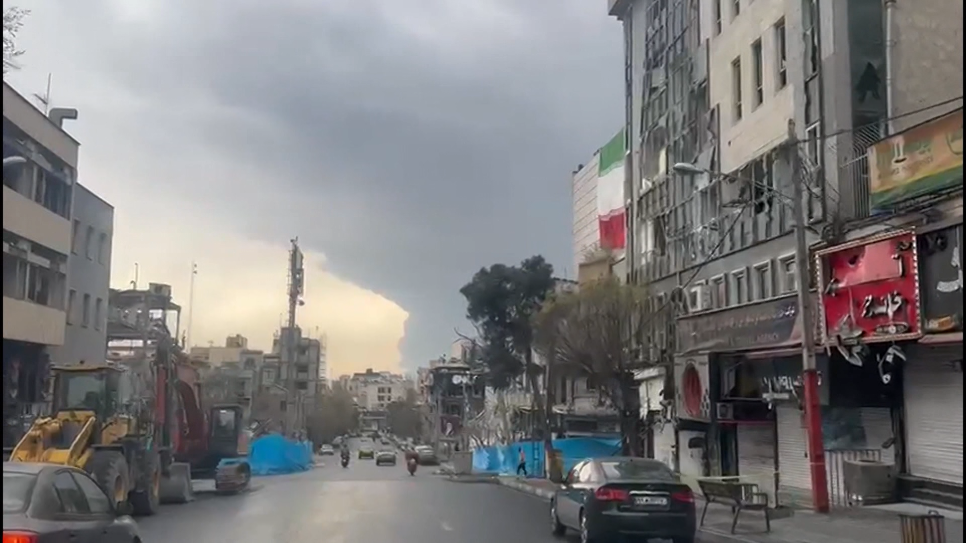 Deadline Approaches for Iran to Reopen Strait of Hormuz, Trump says “Whole Civilization Will Die” if No Deal 