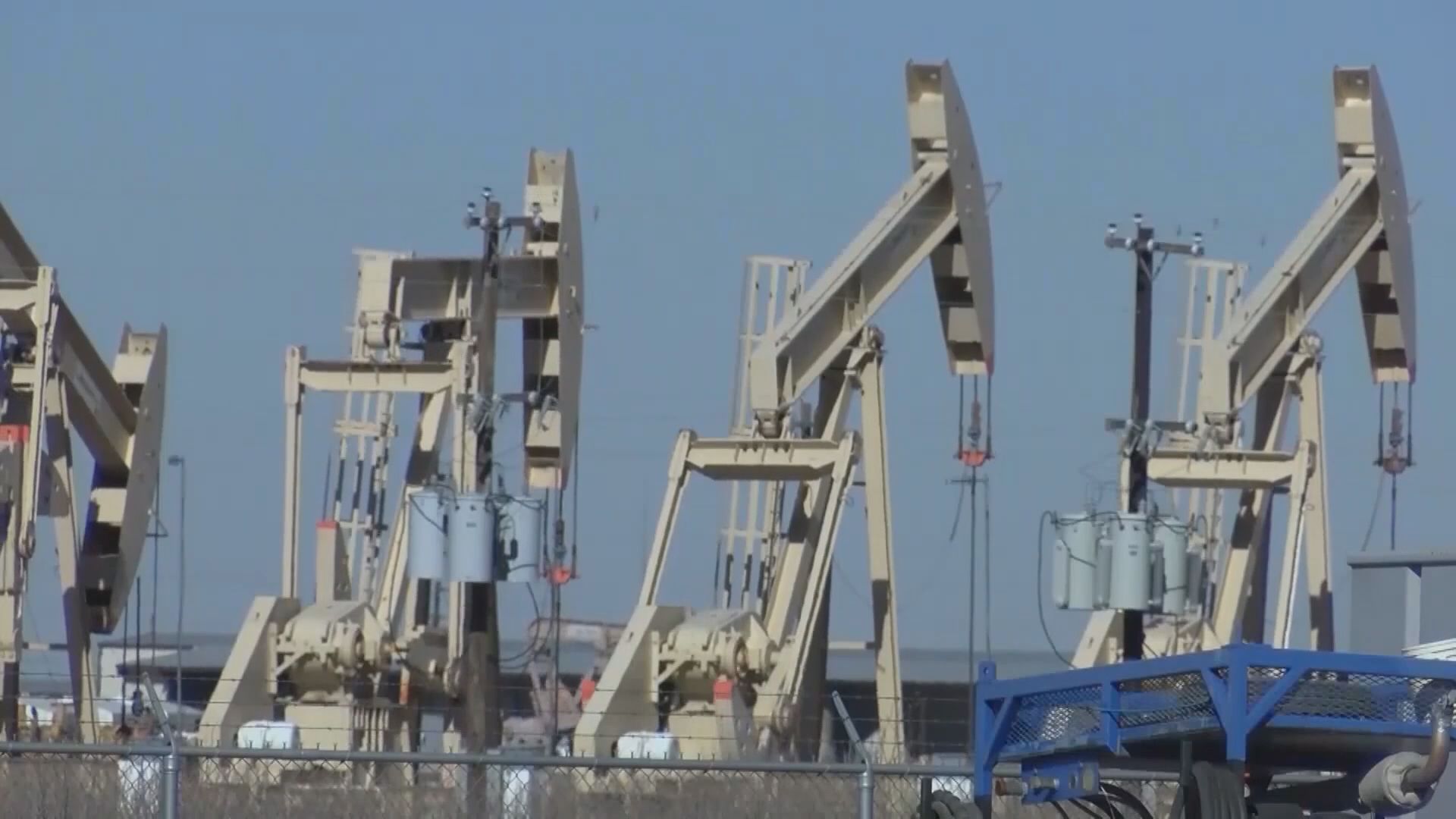 Global Oil Prices Exceed $100 per Barrel as Iran Conflict Continues