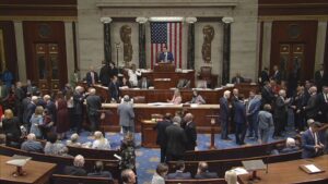House Members said Russian Sanctions Measure Sends Message to Russia, World that US Supports Ukraine